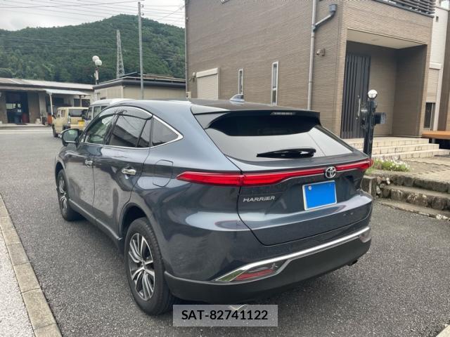Toyota HARRIER 2022-05 8812364-12