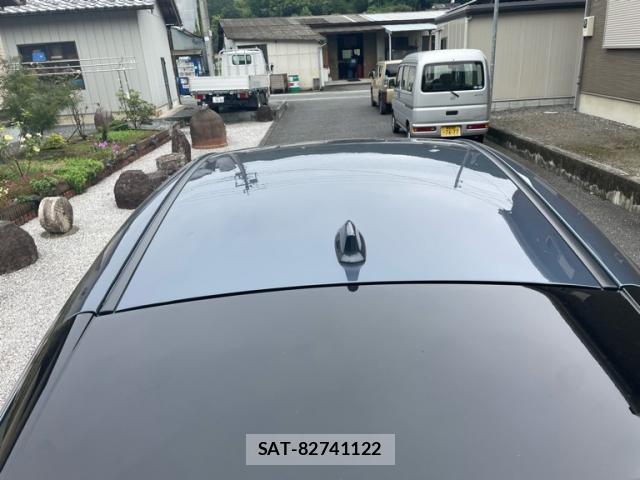 Toyota HARRIER 2022-05 8812364-8