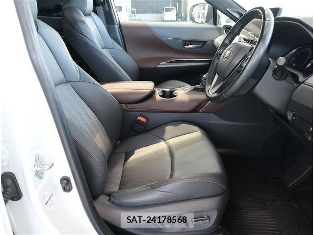 Toyota HARRIER 2024-03 8812379-12
