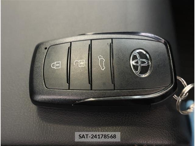 Toyota HARRIER 2024-03 8812379-16