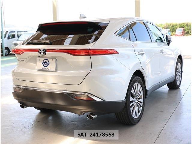 Toyota HARRIER 2024-03 8812379-4