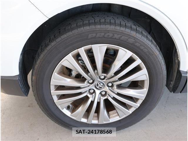 Toyota HARRIER 2024-03 8812379-5