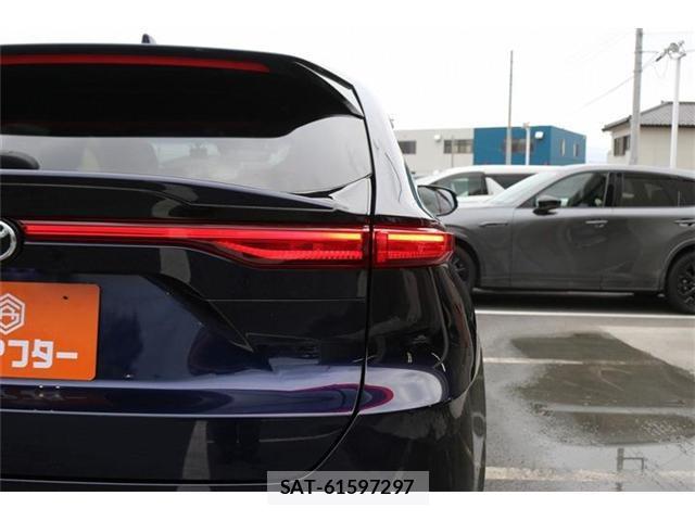 Toyota HARRIER 2021-06 8812802-12