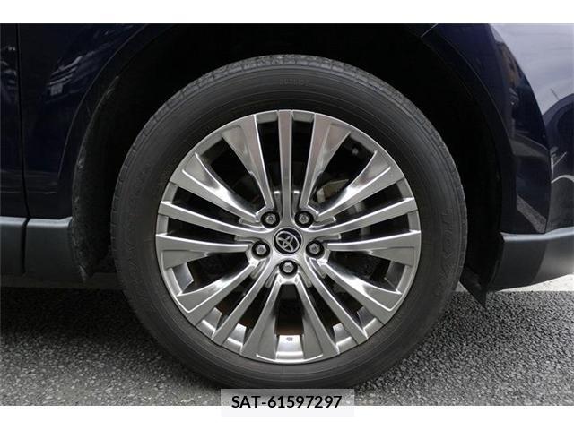 Toyota HARRIER 2021-06 8812802-13