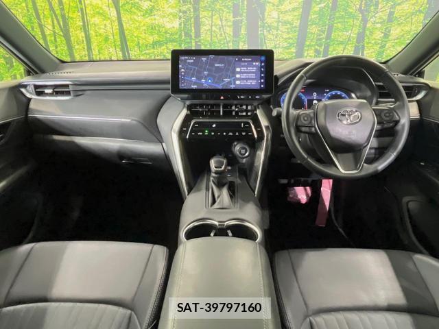 Toyota HARRIER 2024-03 8812930-1