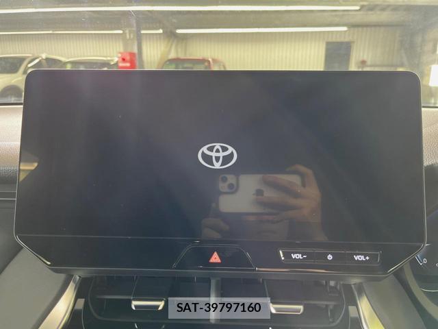 Toyota HARRIER 2024-03 8812930-2