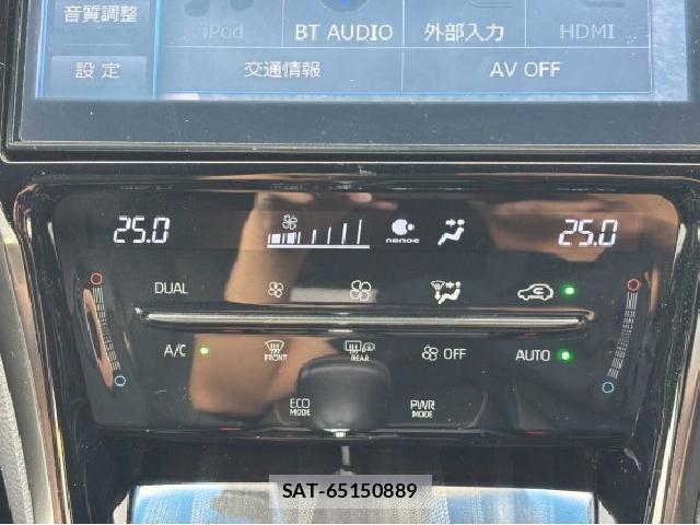 Toyota HARRIER 2018-06 8813082-12
