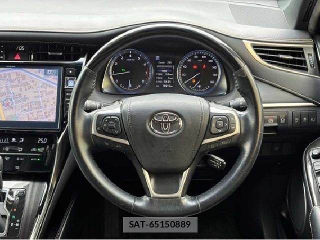 Toyota HARRIER 2018-06 8813082-5
