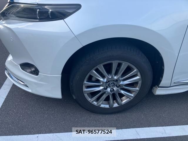Toyota HARRIER 2014-09 8813333-3