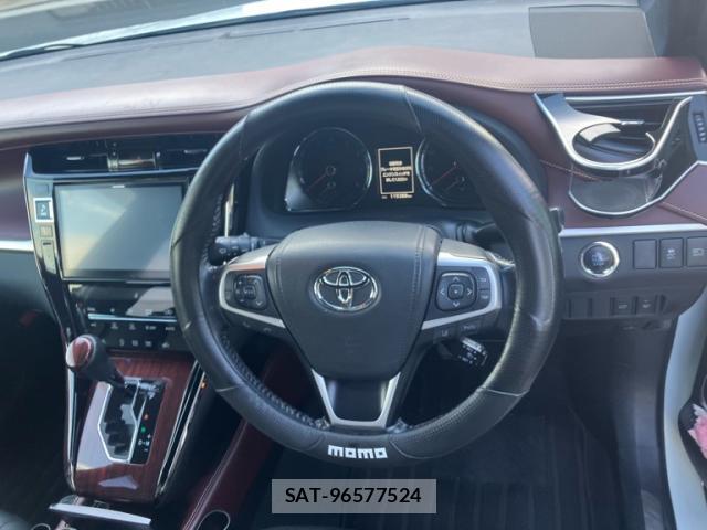 Toyota HARRIER 2014-09 8813333-9