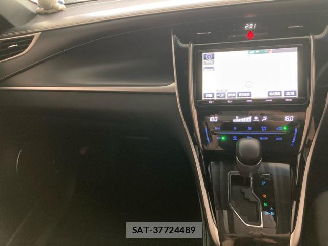 Toyota HARRIER 2017-11 8813366-11