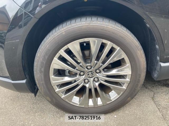 Toyota HARRIER 2023-09 8813514-4