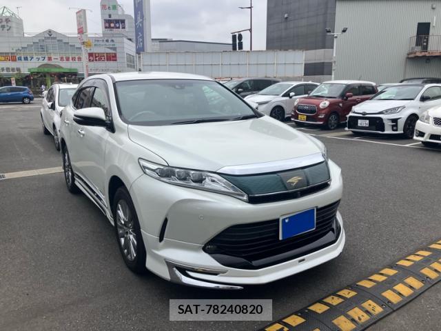 Toyota HARRIER 2017-11 8813645-0