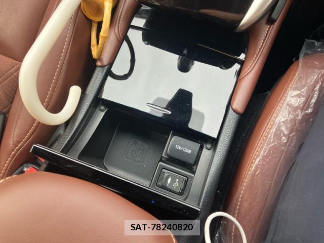 Toyota HARRIER 2017-11 8813645-10
