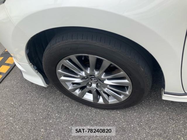 Toyota HARRIER 2017-11 8813645-13