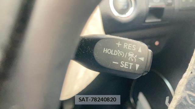 Toyota HARRIER 2017-11 8813645-16