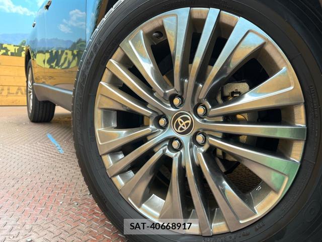 Toyota HARRIER 2024-01 8813711-13
