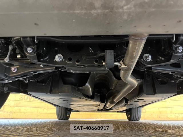 Toyota HARRIER 2024-01 8813711-19
