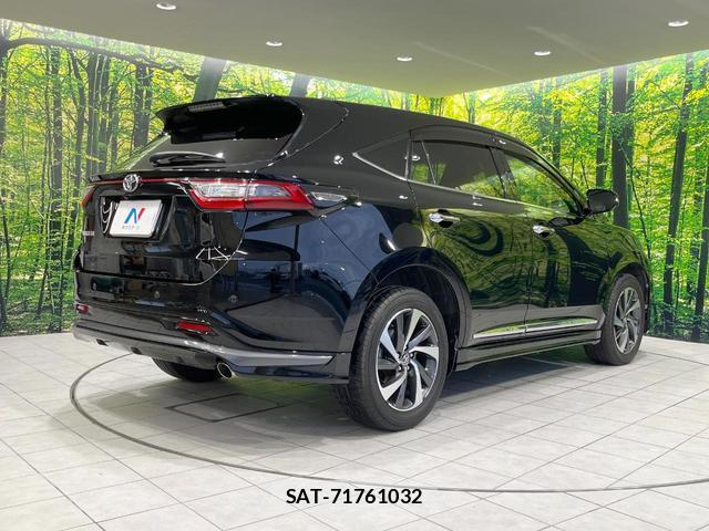 Toyota HARRIER 2017-10 8814025-16