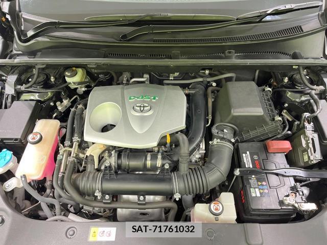 Toyota HARRIER 2017-10 8814025-17