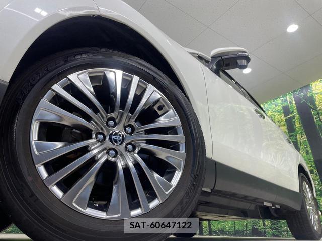 Toyota HARRIER 2022-05 8814399-12