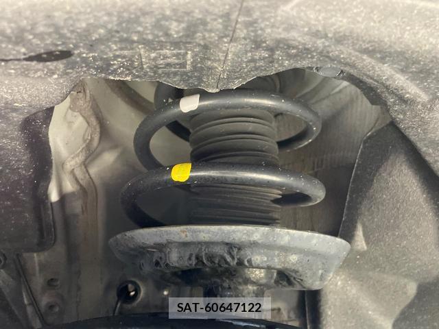 Toyota HARRIER 2022-05 8814399-19