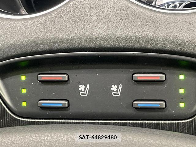 Toyota HARRIER 2021-02 8814400-4