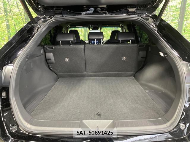 Toyota HARRIER 2021-05 8814405-9