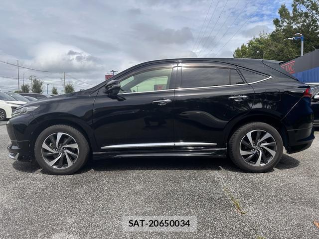 Toyota HARRIER 2017-06 8814527-9