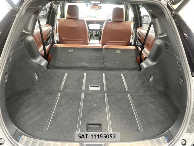 Toyota HARRIER 2018-04 8814635-10