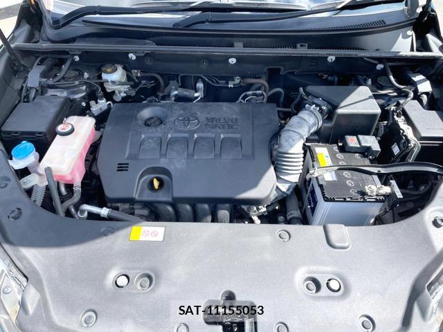 Toyota HARRIER 2018-04 8814635-17