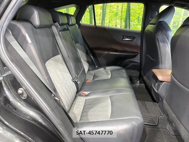 Toyota HARRIER 2021-03 8814687-9