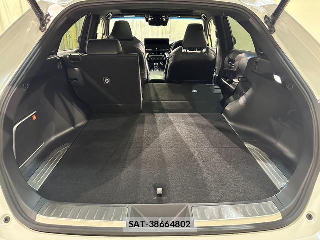Toyota HARRIER 2023-08 8815727-18
