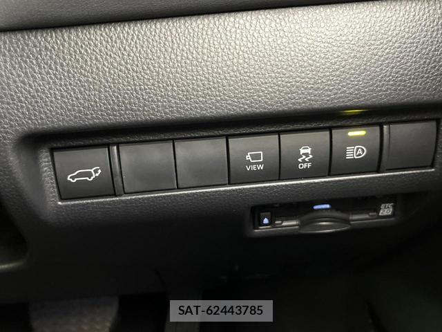 Toyota HARRIER 2023-05 8815765-6