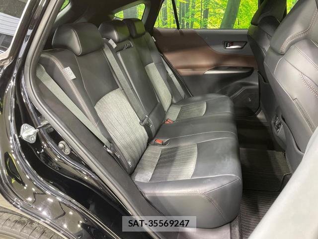 Toyota HARRIER 2021-01 8815891-8