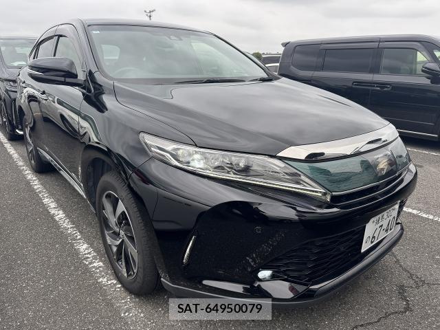 Toyota HARRIER 2018-10 8815897-0
