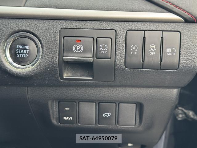 Toyota HARRIER 2018-10 8815897-15