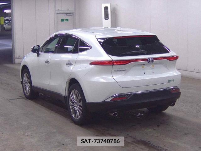 Toyota HARRIER 2023-09 8816030-1