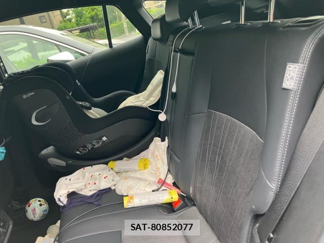 Toyota HARRIER 2022-04 8816272-9