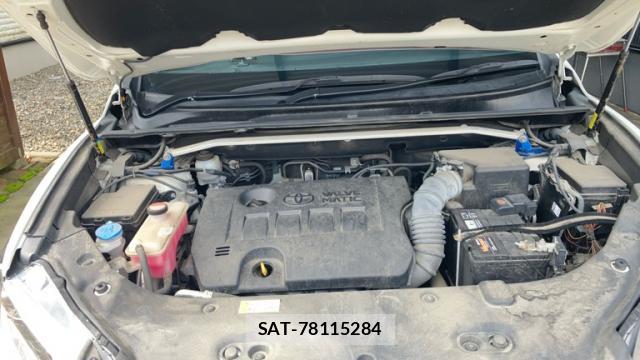 Toyota HARRIER 2015-11 8816294-15