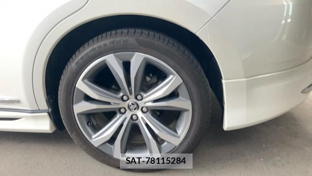 Toyota HARRIER 2015-11 8816294-4