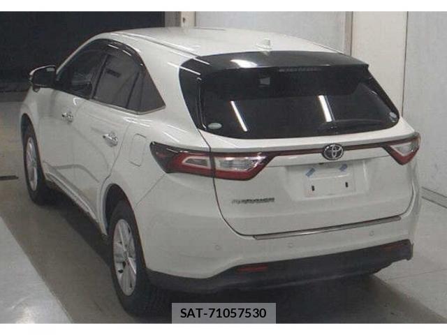 Toyota HARRIER 2017-08 8816803-1