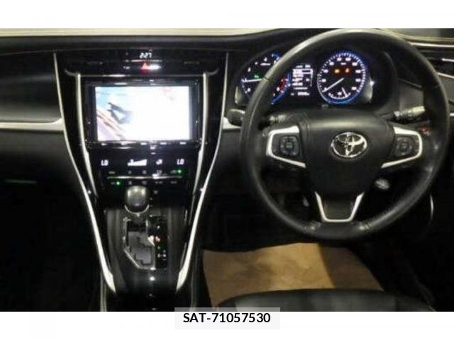 Toyota HARRIER 2017-08 8816803-2
