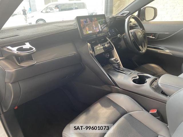 Toyota HARRIER 2024-03 8817180-16