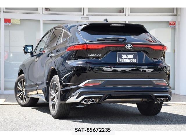 Toyota HARRIER 2024-06 8817198-1