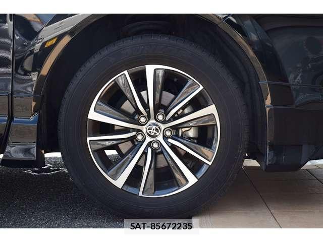 Toyota HARRIER 2024-06 8817198-14