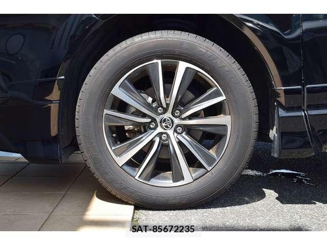 Toyota HARRIER 2024-06 8817198-15