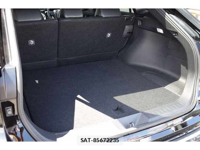 Toyota HARRIER 2024-06 8817198-17
