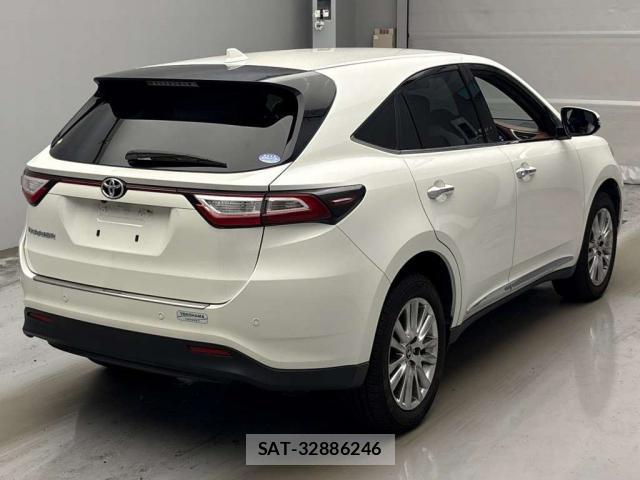 Toyota HARRIER 2018-02 8817338-1