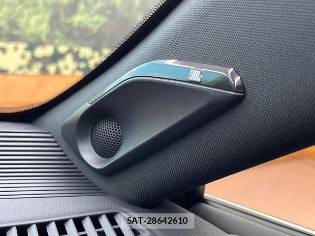 Toyota HARRIER 2023-08 8817372-4